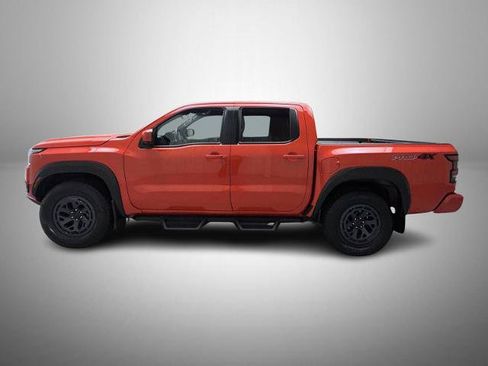 Certified 2025 Nissan Frontier PRO-4X w/ Pro Premium Package AWD/4WD image 8