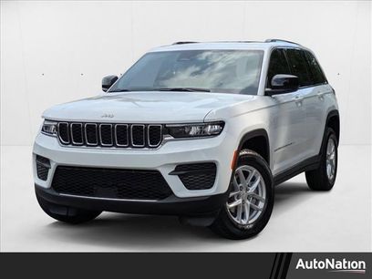 New 2025 Jeep Grand Cherokee Laredo X