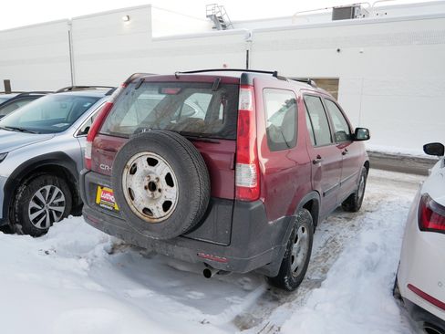 Used 2005 Honda CR-V LX image 5