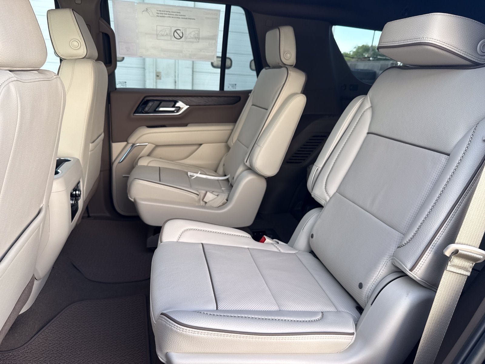 New 2026 GMC Yukon Denali AWD/4WD image 27