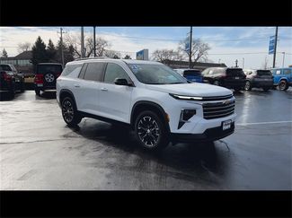 Certified 2025 Chevrolet Traverse LT w/ Sun and Wheel Package video 2