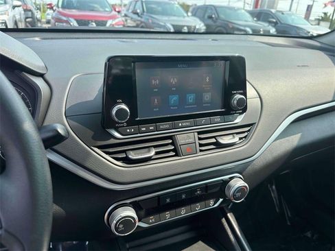 Certified 2024 Nissan Altima 2.5 S image 27