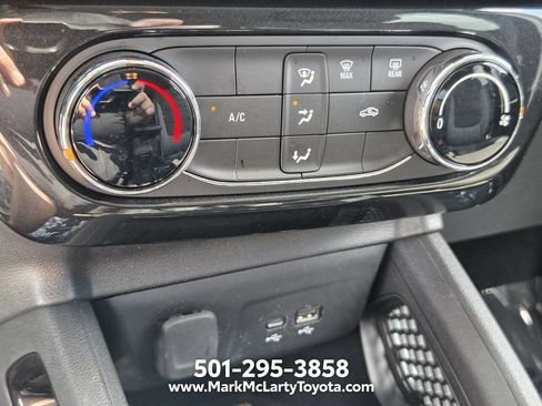 Used 2025 Chevrolet TrailBlazer LT FWD image 19