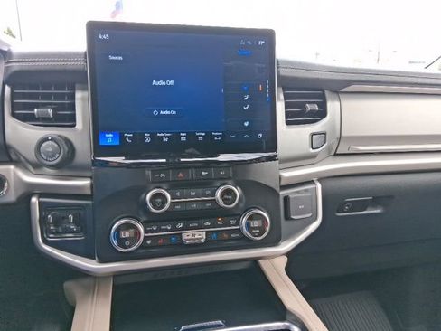Used 2024 Ford Expedition Max XLT AWD/4WD image 24