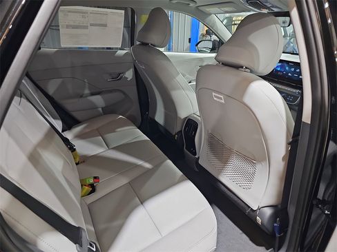 New 2026 Hyundai Kona SEL Premium image 11