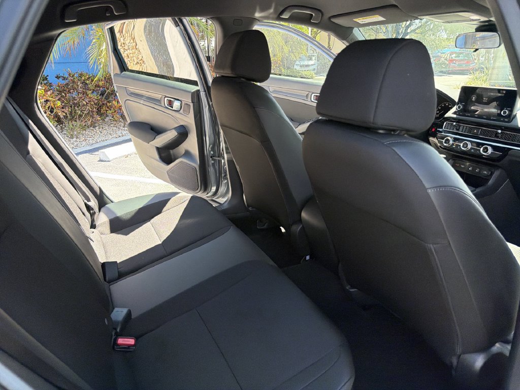 Certified 2025 Honda Civic Sport image 32