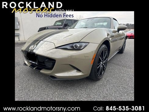 Used 2024 MAZDA MX-5 Miata RF Grand Touring image 1