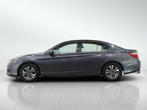 Used 2013 Honda Accord LX image 2