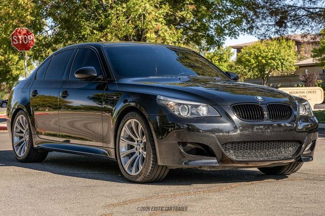 Used 2010 BMW M5 RWD image 10