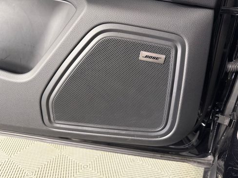Certified 2026 Porsche Macan AWD/4WD image 21