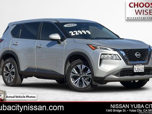 Used 2023 Nissan Rogue SV FWD image 1