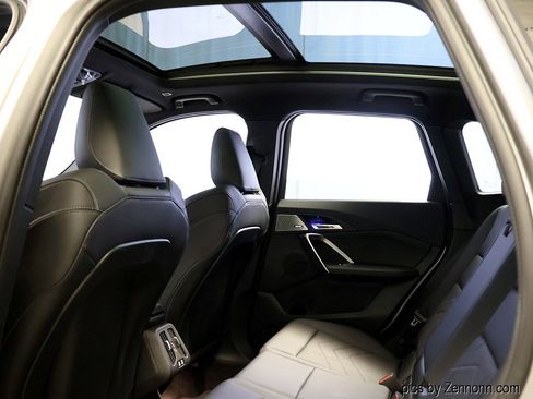 Used 2025 BMW X1 M35i w/ Premium Package image 13