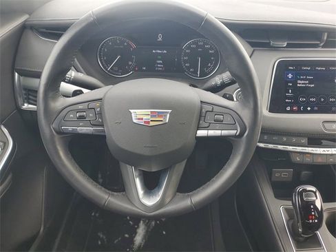 Certified 2023 Cadillac XT4 Premium Luxury w/ Cold Weather Package image 27