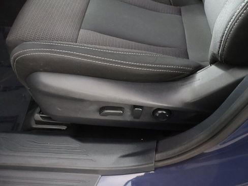 Used 2023 Subaru Outback Premium image 30