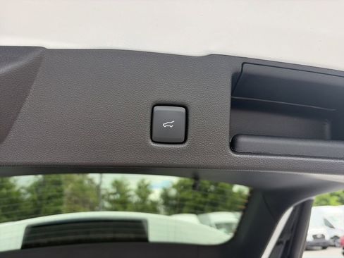 Used 2025 Ford Escape Active w/ Tech Pack #1 FWD image 30
