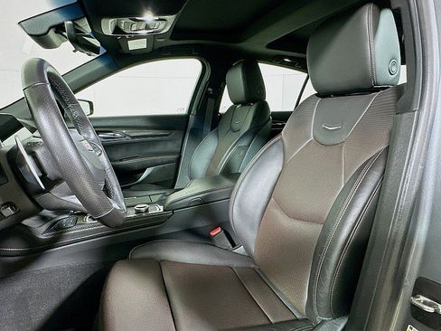 Used 2021 Cadillac CT5 V w/ Premium Package image 13