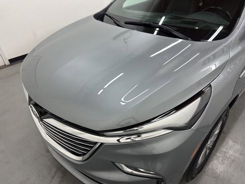 Used 2024 Buick Enclave Premium image 19