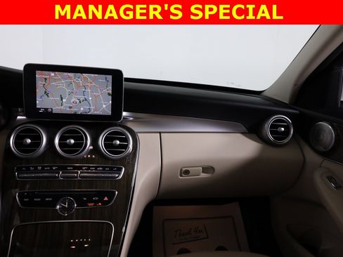 Used 2016 Mercedes-Benz C 300 4MATIC Sedan image 48