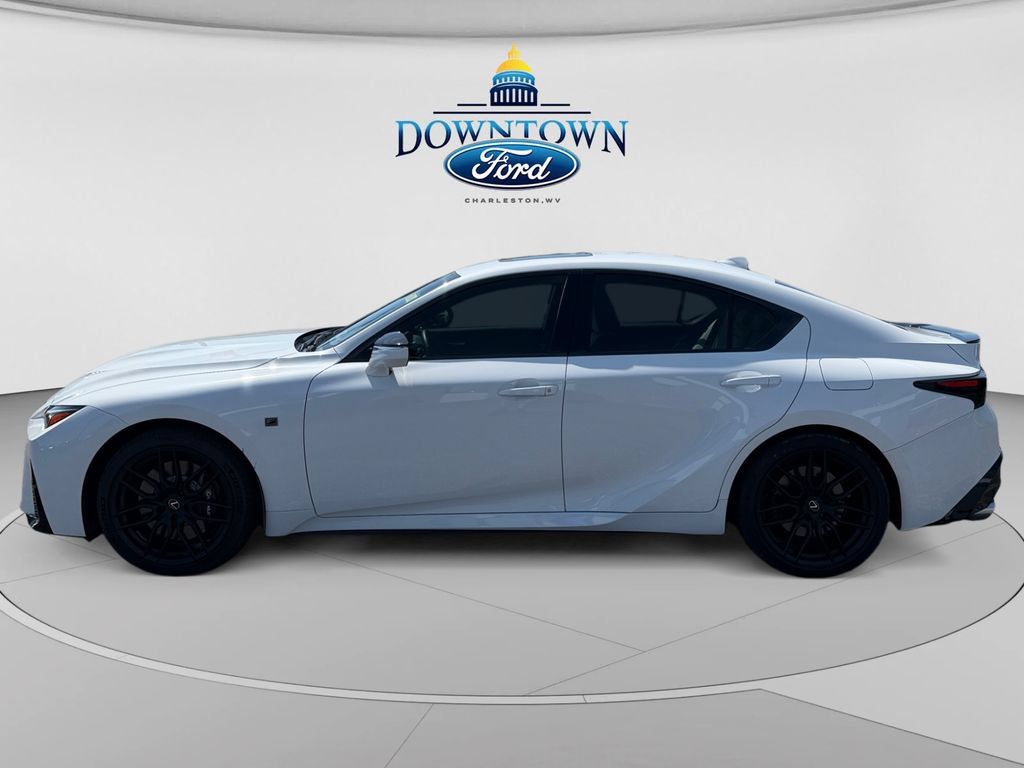 Used 2023 Lexus IS 500 RWD image 6