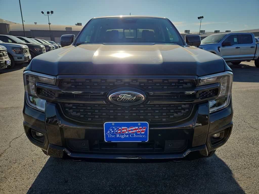 New 2026 Ford Ranger Lariat w/ Black Appearance Package AWD/4WD image 3