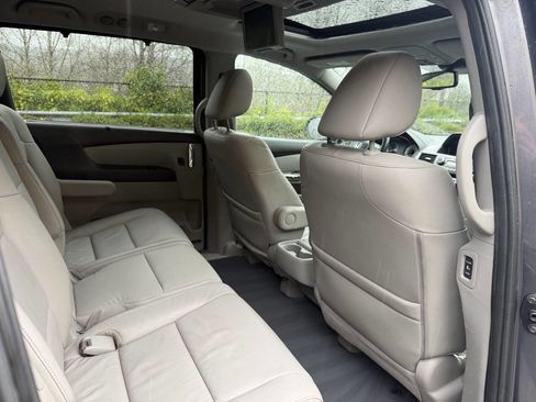 Used 2014 Honda Odyssey EX-L image 25