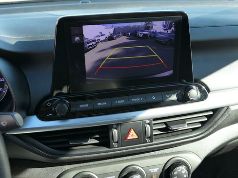 Used 2023 Kia Forte LXS image 20