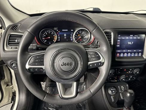 Used 2021 Jeep Compass Trailhawk AWD/4WD image 10