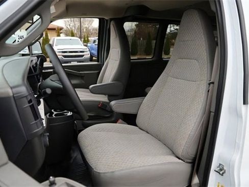 New 2024 Chevrolet Express 2500 image 13