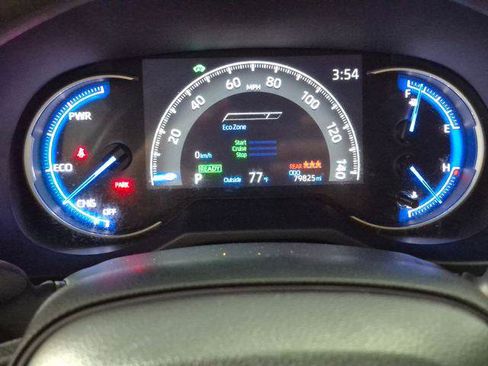 Certified 2024 Toyota RAV4 LE AWD/4WD image 14