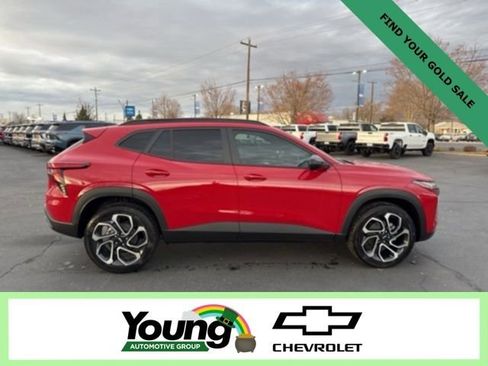 New 2026 Chevrolet Trax RS w/ Driver Confidence Package image 8