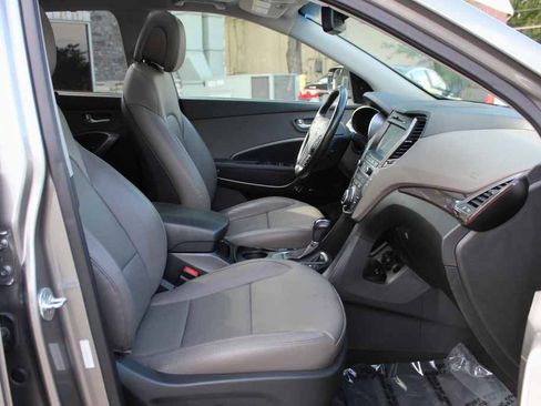 Used 2017 Hyundai Santa Fe Sport w/ 2.0T Ultimate Tech Package 05 AWD/4WD image 33