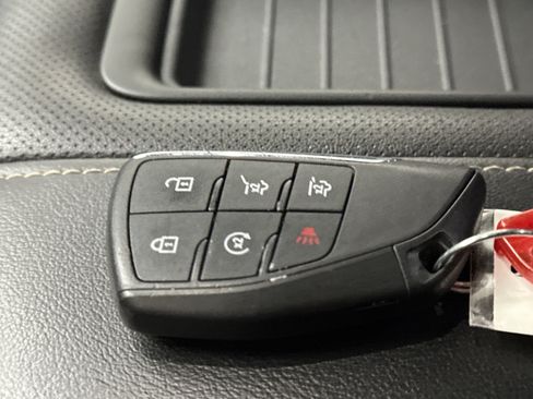 Used 2024 Chevrolet Suburban Premier image 48