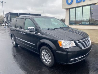 Used 2015 Chrysler Town & Country Touring-L w/ Driver Convenience Group