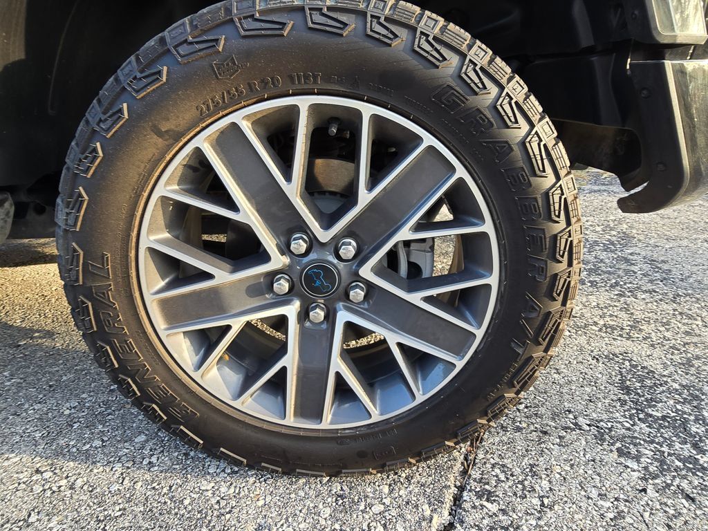 Used 2024 Jeep Wrangler High Altitude AWD/4WD image 18