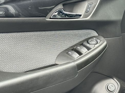 Certified 2024 Chevrolet TrailBlazer LT w/ Convenience Package image 15