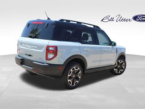 Used 2024 Ford Bronco Sport Outer Banks w/ Tech Package AWD/4WD image 5