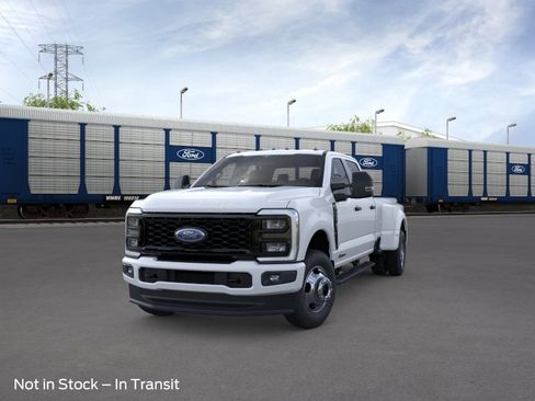 New 2026 Ford F350 XL image 2