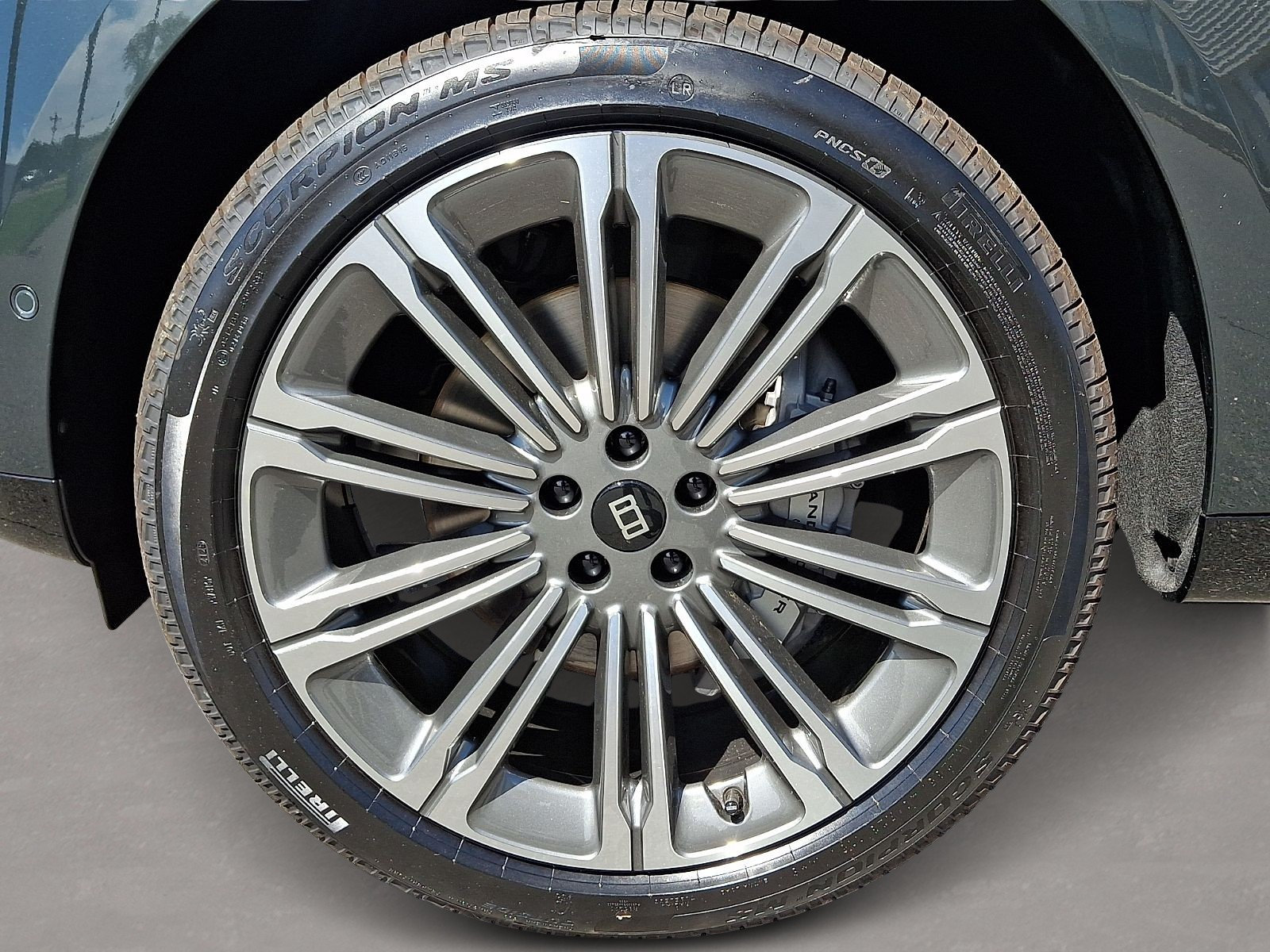 New 2027 Land Rover Range Rover SE AWD/4WD image 5