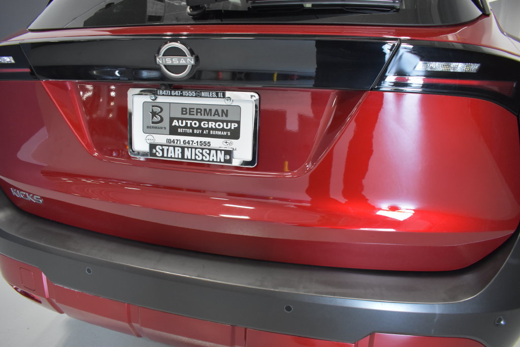 Certified 2025 Nissan Kicks SV FWD image 12