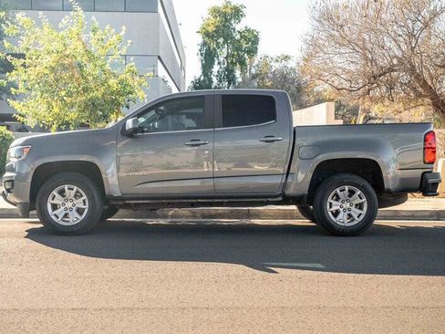 Used 2020 Chevrolet Colorado LT image 2
