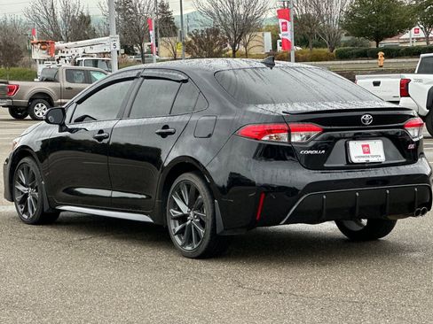 Used 2024 Toyota Corolla SE image 6