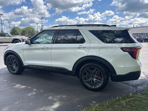 New 2025 Ford Explorer ST w/ Sun And Sound Package image 3