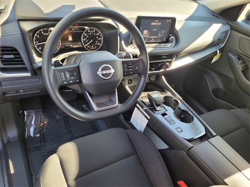 New 2026 Nissan Rogue S image 6