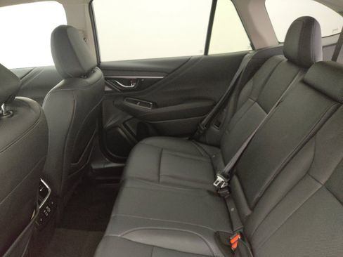 Used 2024 Subaru Outback Limited AWD/4WD image 18