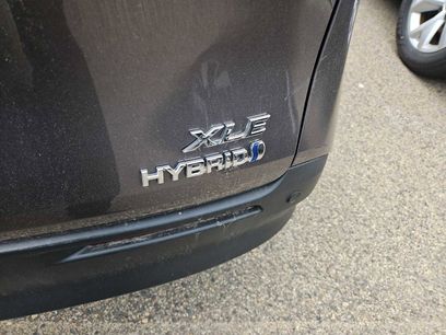 Used 2021 Toyota Sienna XLE w/ XLE Plus Package