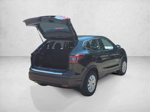 Used 2020 Nissan Rogue Sport S FWD image 8