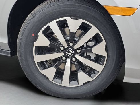 New 2026 Honda Odyssey EX-L image 4