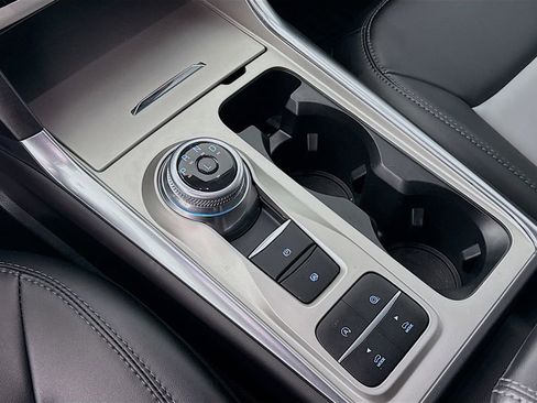 Used 2023 Ford Explorer XLT w/ Equipment Group 202A image 16