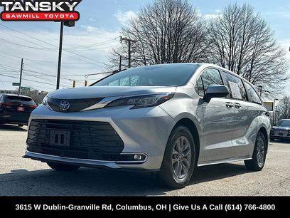 Certified 2022 Toyota Sienna XLE
