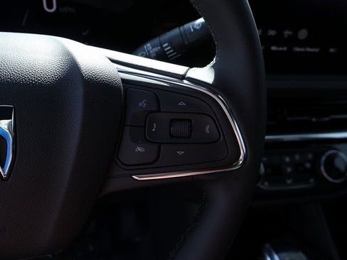 New 2026 Buick Envista Sport Touring w/ Convenience I Package FWD image 28